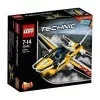 42044 - LEGO® Technic Légi bemutató sugárhajtású repülője